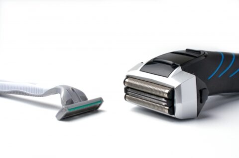 介護職員のT字カミソリでの髭剃り・シェーバー介助