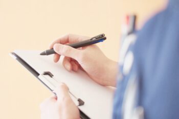 運営指導とは　介護保険指定事業者の適正な運営を確認すること